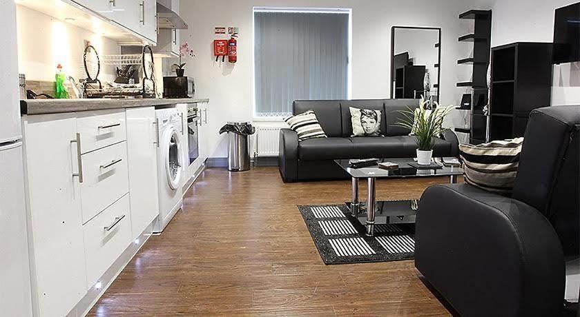 Lewis Apartment In The Heart Of The Northern Quarter Sleeps Up To 12 Manchester Eksteriør bilde